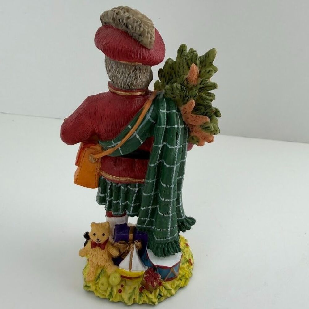 Vintage International Santa Claus Collection First Footer Scotland SC27 w Box - Picture 3 of 14